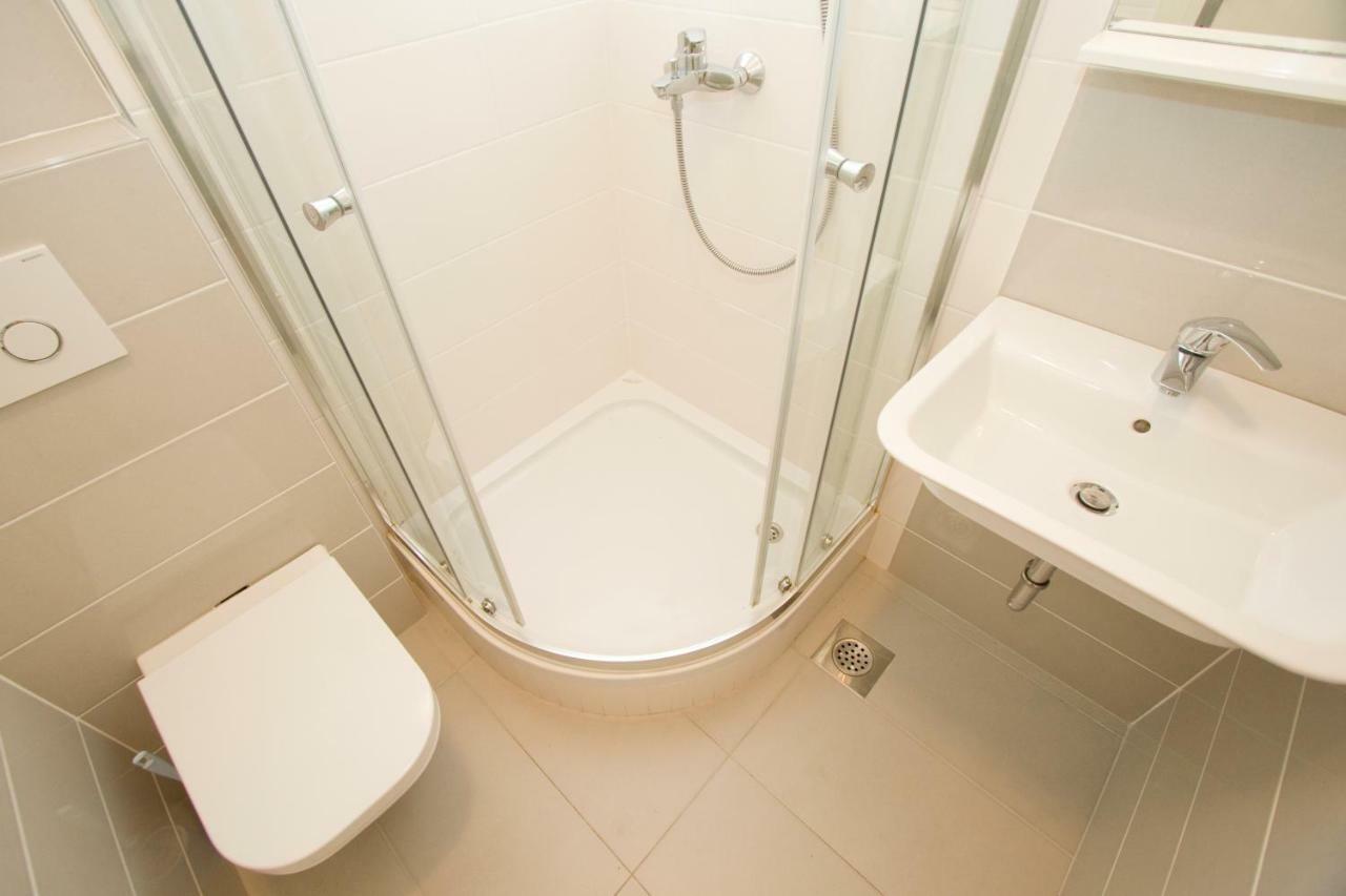 Apartmani Marija Cizmic Макарська Екстер'єр фото