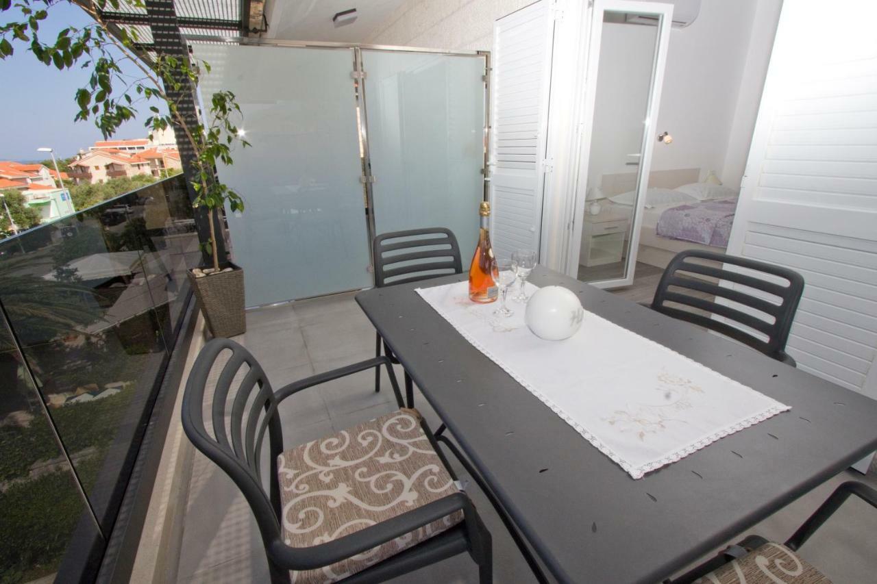 Apartmani Marija Cizmic Макарська Екстер'єр фото