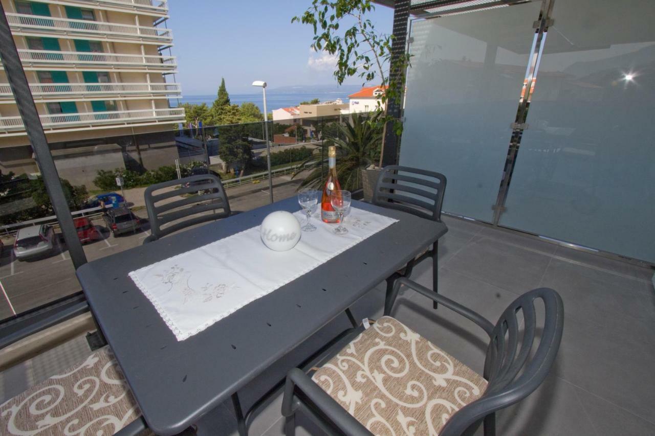 Apartmani Marija Cizmic Макарська Екстер'єр фото
