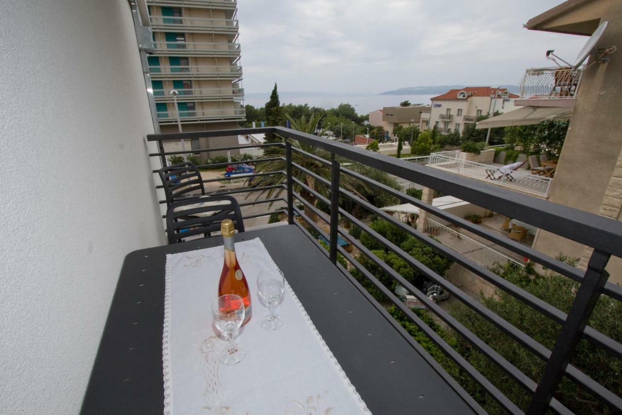 Apartmani Marija Cizmic Макарська Екстер'єр фото