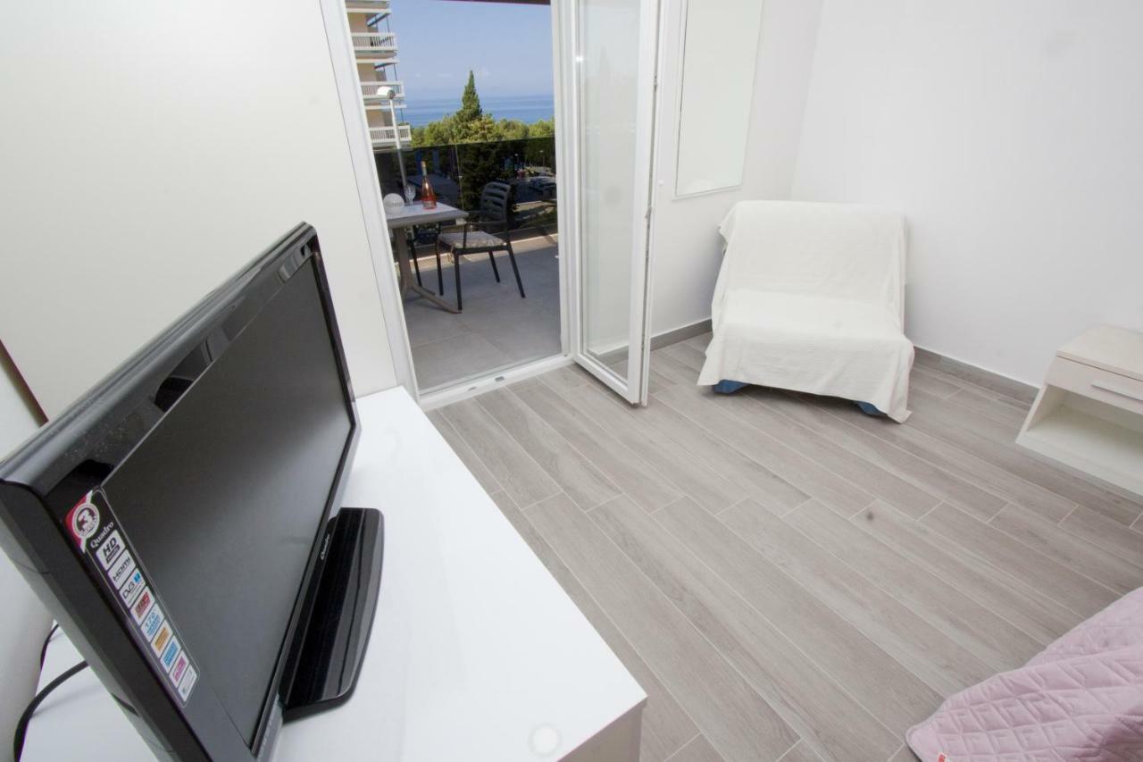 Apartmani Marija Cizmic Макарська Екстер'єр фото